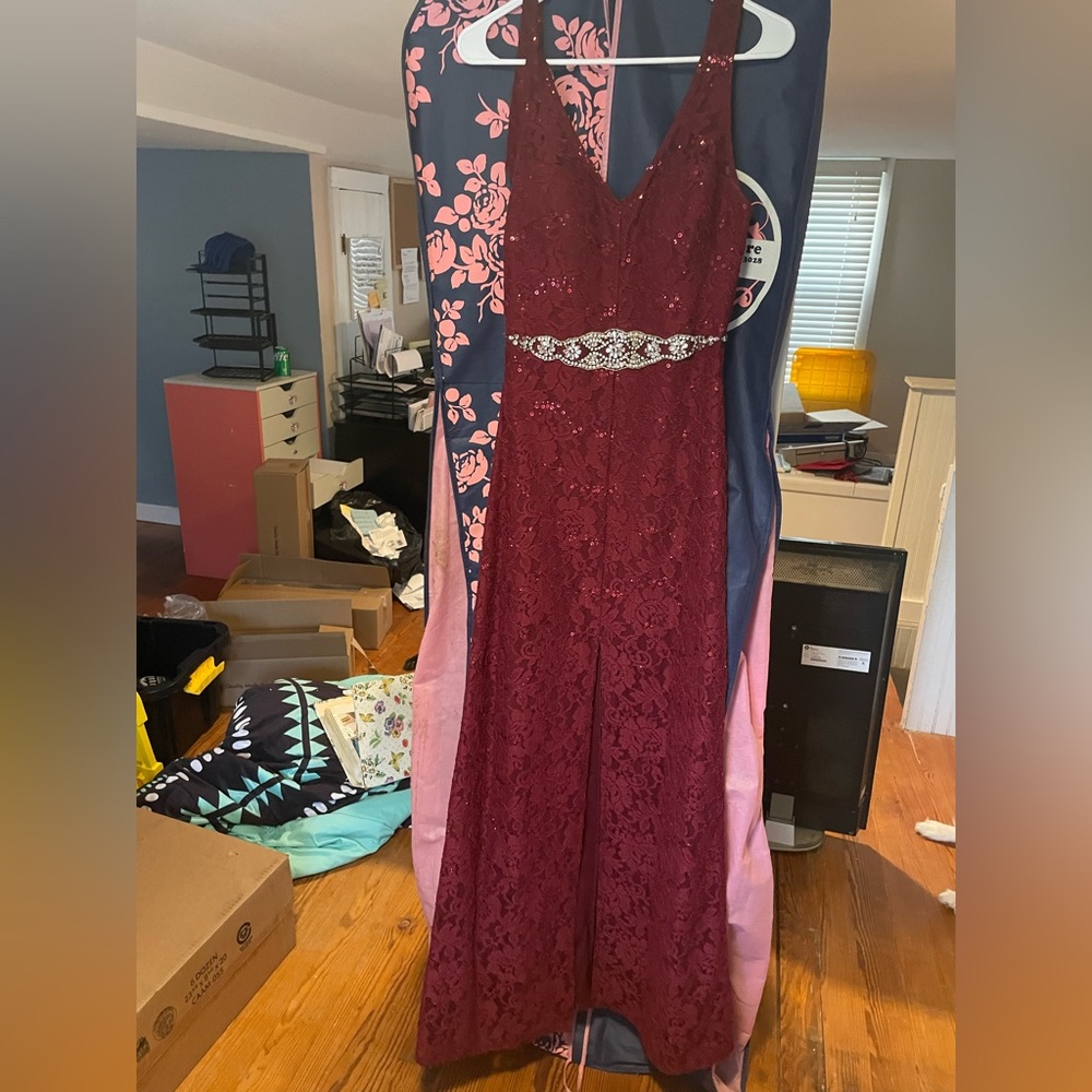 Maroon prom dress